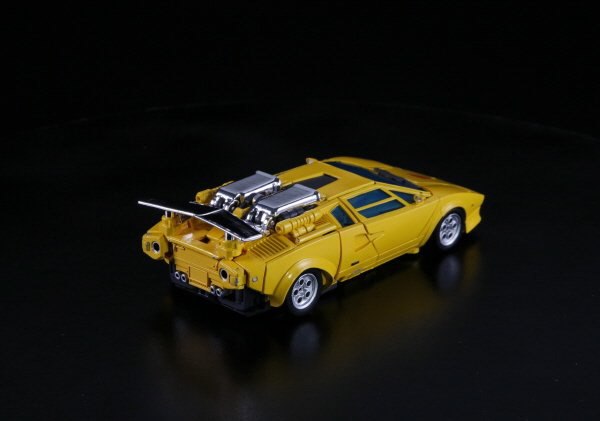 Masterpiece Sunstreaker MP 39 Stock Photos And Turnaround Images 22 (22 of 33)